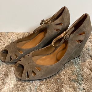 Halogen Brown Suede Cutout Wedges